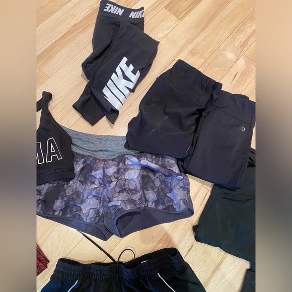 This is for ALL of these items, NIKE, ADIDAS, PUMA, etc - Picture 4 of 4